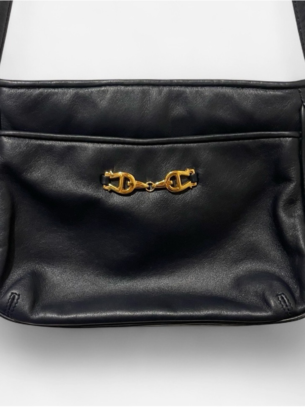 Etienne Aigner Navy Blue Leather Shoulder Bag Gold Logo Classic Vintage Purse